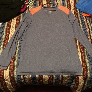 XL north face long sleeve